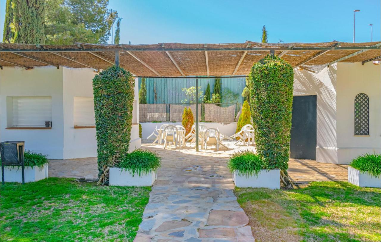 Lovely Apartment In Marbella With Kitchenette Exterior photo